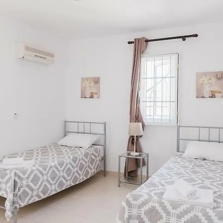 Kings Sunset 2 Bedroom Sea View Flat In Daire *