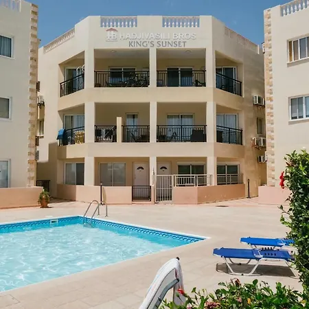 Kings Sunset 2 Bedroom Sea View Flat In * Pafos