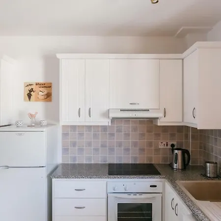 Kings Sunset 2 Bedroom Sea View Flat In Appartement *
