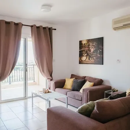 Kings Sunset 2 Bedroom Sea View Flat In Apartment Paphos
