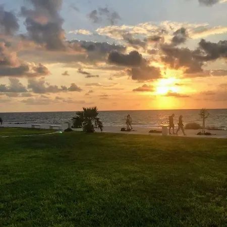 Kings Sunset 2 Bedroom Sea View Flat In *
